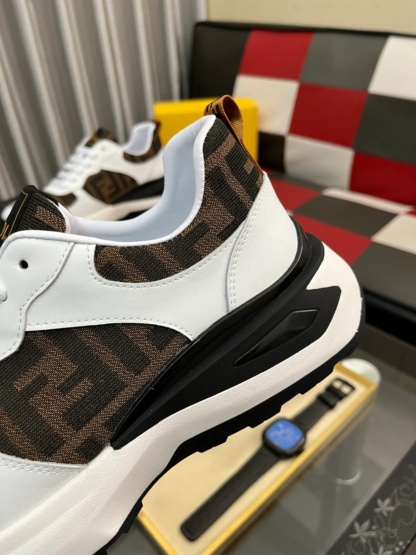 Men's shoes 💰438⌚️⌚️ 【FENDI】Original quality. ~ Unique modern style sneakers. 🏃A must-have casual shoe for trendy men😍😍 Original brand imported from Italy, imported original leather, sheep lining (refuses to discolor and grind feet) Sole: Original sole provided by the original factory, French lazy style design ⚠️Fit to the feet, original quality, super comfortable original sole. Code number: 38-442️⃣Colors available